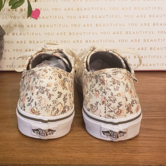 NWOT Vans Floral 👟Sneakers👟 Sz 9 - Picture 4 of 5